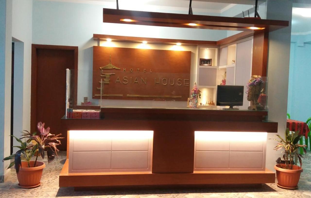אויוני Asian House מראה חיצוני תמונה